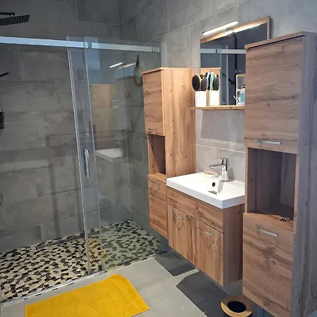 Appartamento Bella Garancia Grand T3 Neuf Avec Piscine à Porticcio *