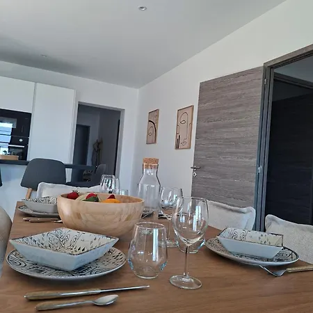 Bella Garancia Grand T3 Neuf Avec Piscine à Porticcio *
